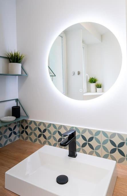Le Contemporain, Charmant T1, Clim, Centre Ville Montpellier Ngoại thất bức ảnh